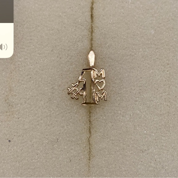 Designer Michael Anthony 14K Gold Diamond Cut # 1 MOM Pendant Charm number one